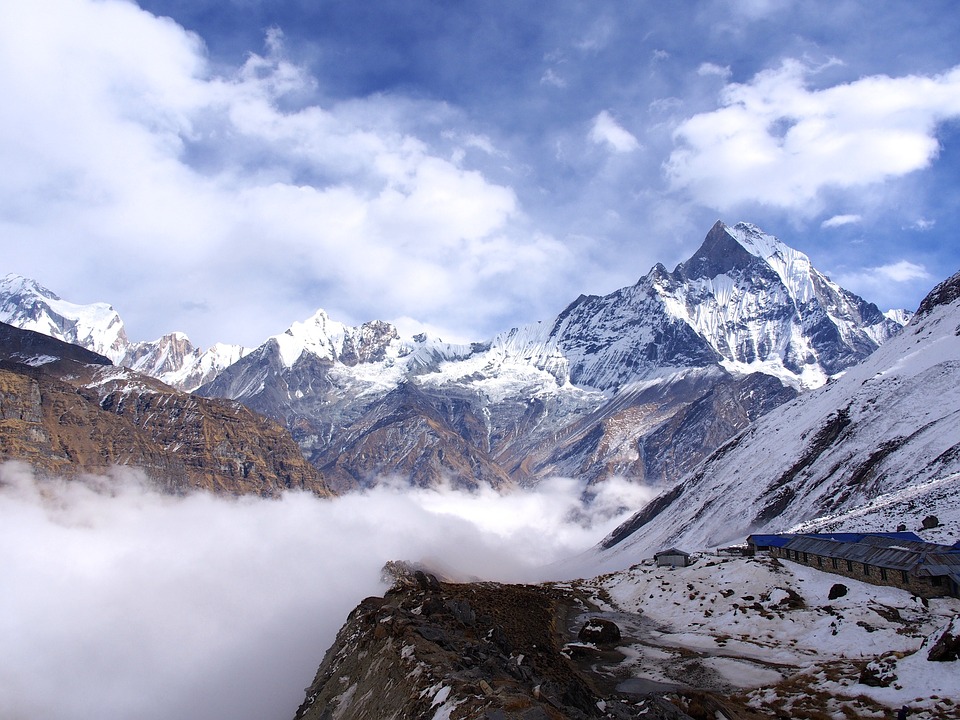One of the things to know about Annapurna base camp trek is the view it has to offer